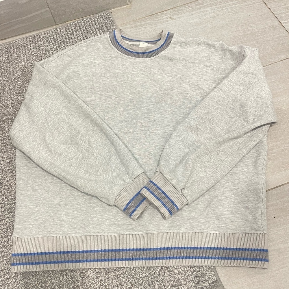 Lululemon Perfectly Oversized Ringer Crew size small - Picture 5 of 8